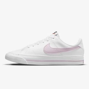 Nike Court Legacy Women’s Sneakers